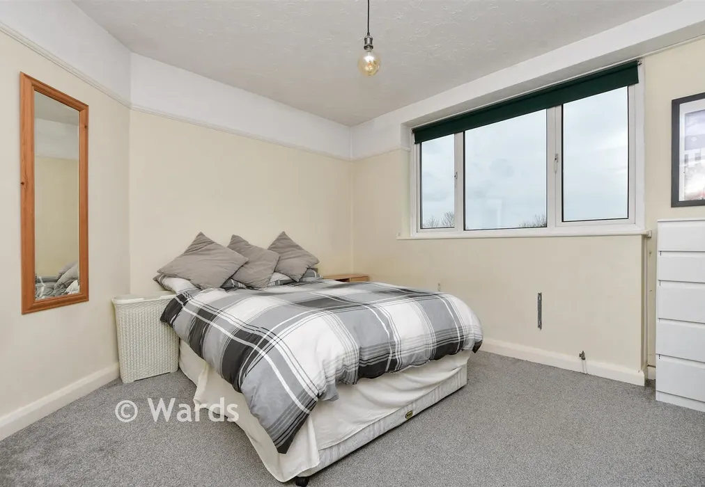 Bedroom 2 - West Park Avenue, Margate, Kent - Wards of Kent
