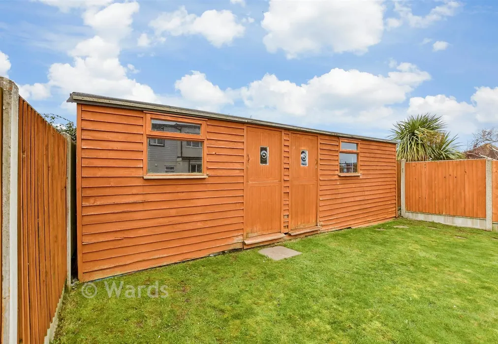 Workshop/Outbuildings - West Park Avenue, Margate, Kent - Wards of Kent