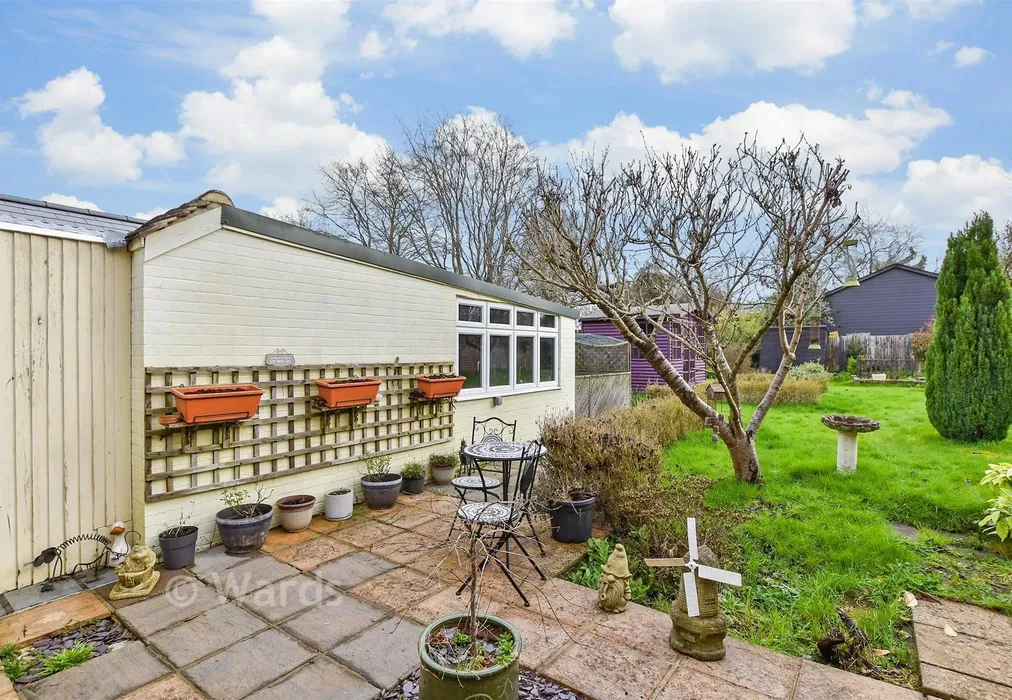 Rear Garden - Lested Lane, Chart Sutton, Maidstone, Kent - Wards of Kent
