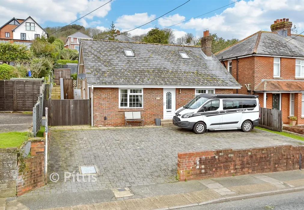 External (Web)* - Clatterford Road, Newport, Isle of Wight - Wards of Kent