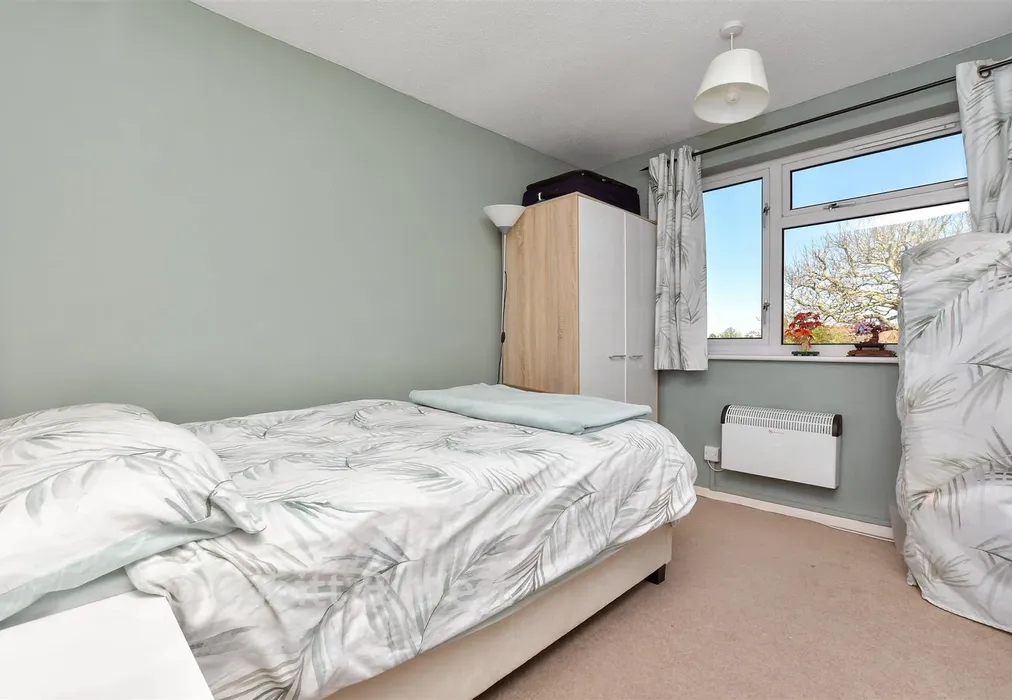 Bedroom 2 - Pound Road, Banstead, Surrey - Wards of Kent