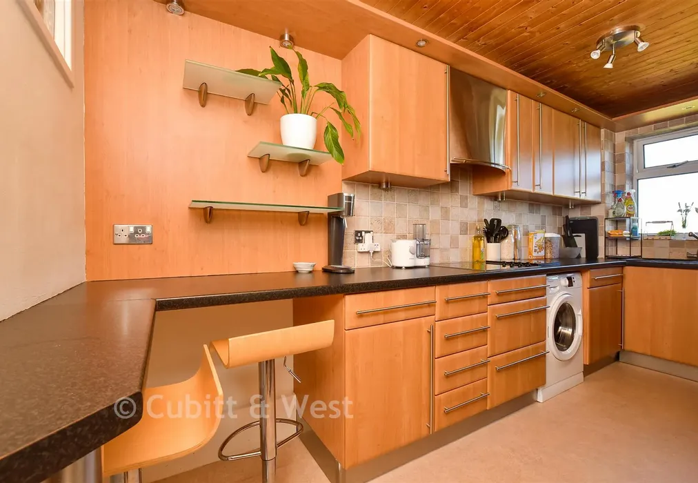 Kitchen - Pound Road, Banstead, Surrey - Wards of Kent
