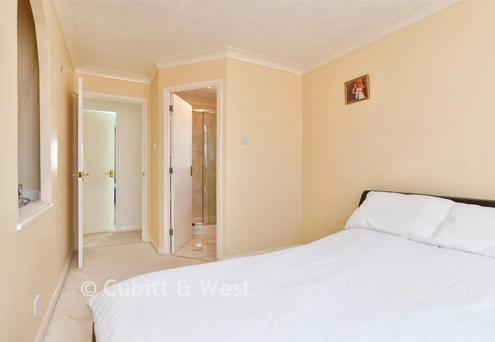 Bedroom 2 - Batemans Close, Worthing, West Sussex - Wards of Kent