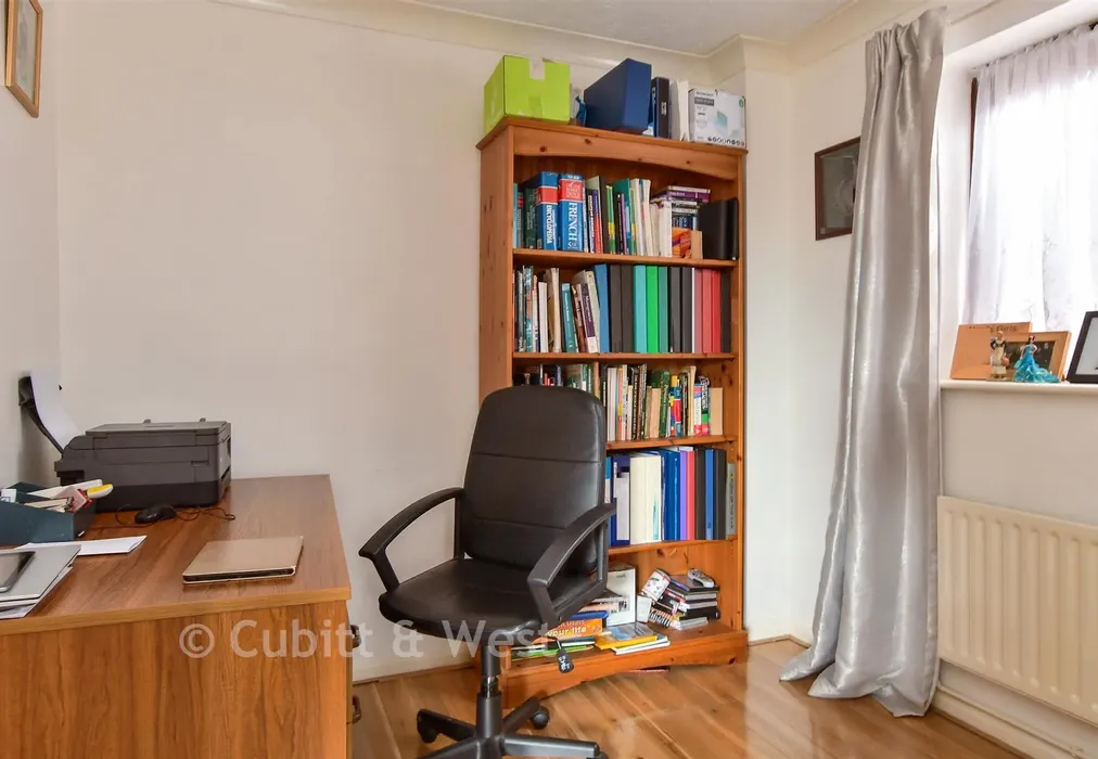 Study - Batemans Close, Worthing, West Sussex - Wards of Kent