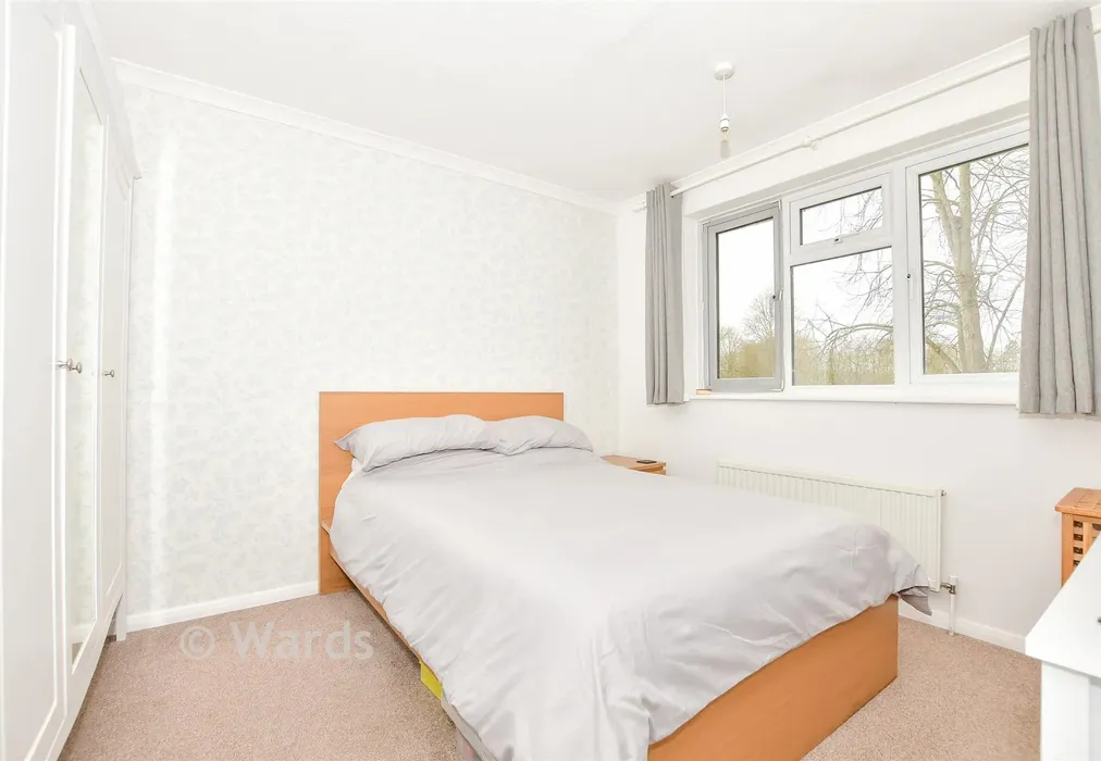 Bedroom 2 - Ragstone Road, Bearsted, Maidstone, Kent - Wards of Kent