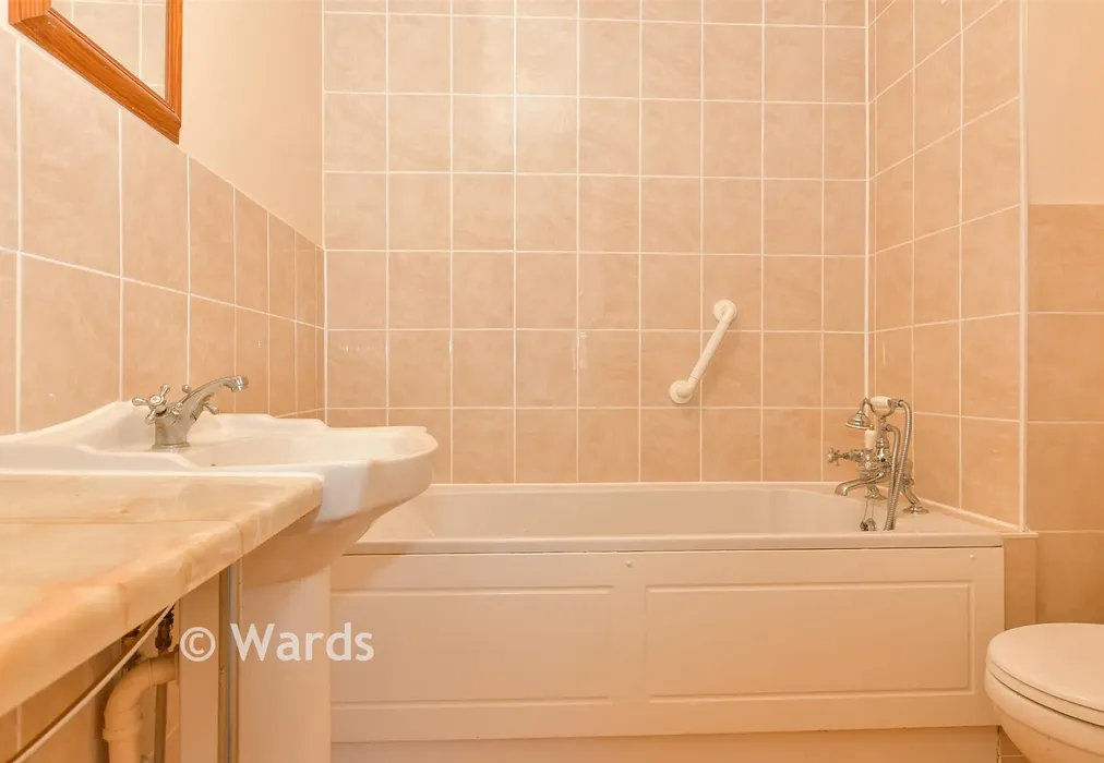 Bathroom - Kingston Crescent, Lords Wood, Chatham, Kent - Wards of Kent