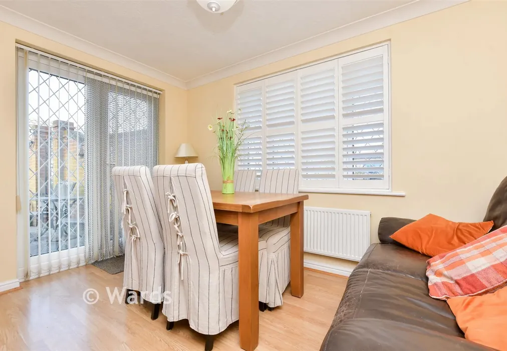 Dining Room - Oakland Court, Ramsgate, Kent - Wards of Kent