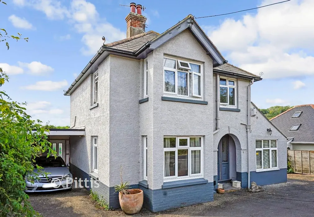Front Aspect - Quay Lane, Brading, Sandown, Isle of Wight - Wards of Kent