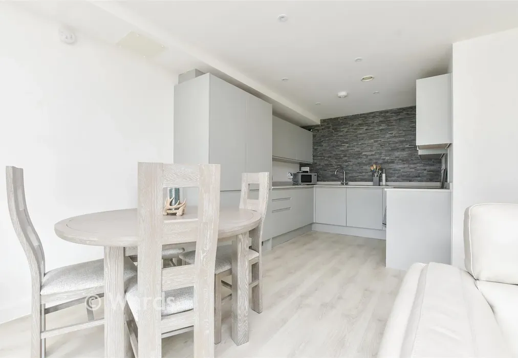 Lounge/Diner - Richmond Street, Herne Bay, Kent - Wards of Kent