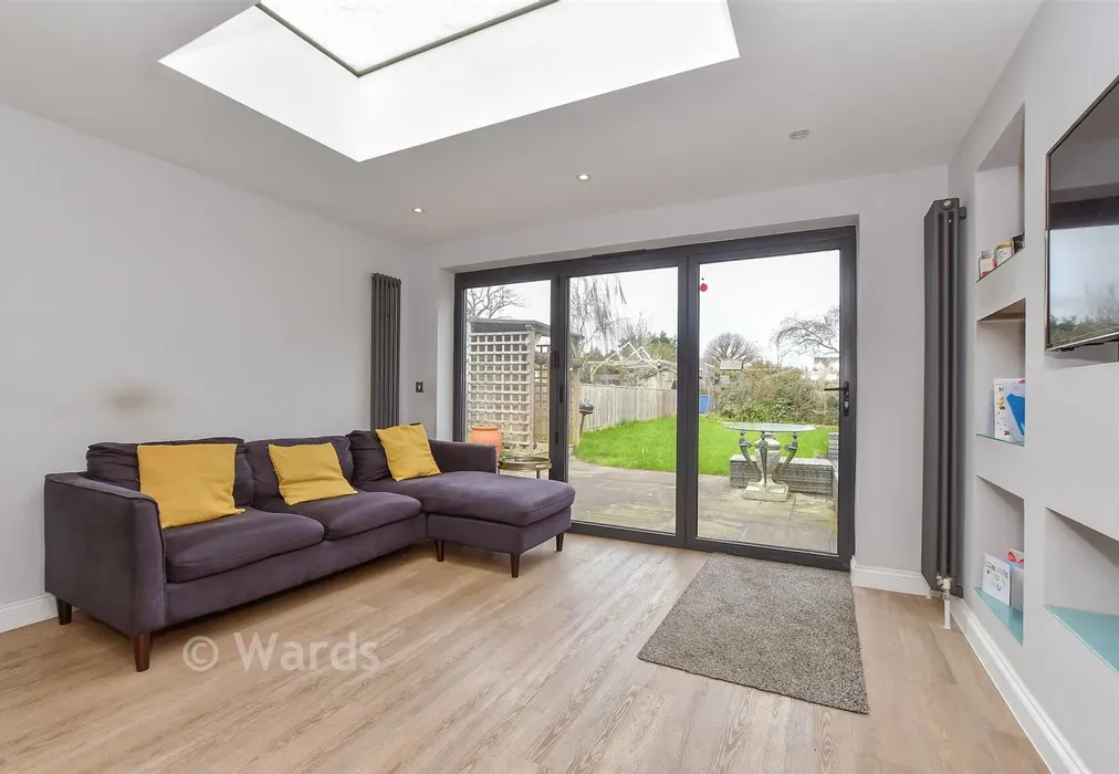 Breakfast Area - Station Road, Headcorn, Ashford, Kent - Wards of Kent