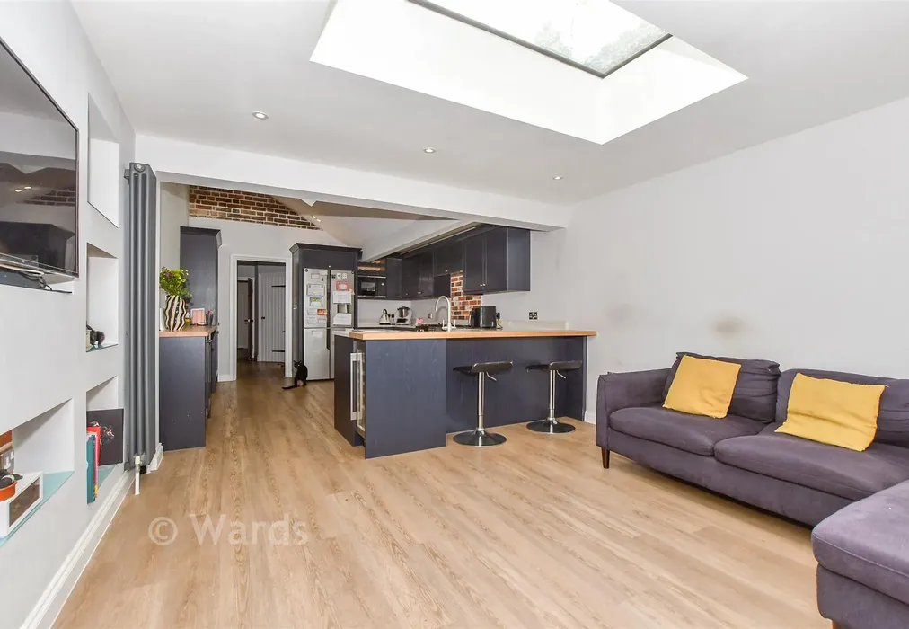 Breakfast Area - Station Road, Headcorn, Ashford, Kent - Wards of Kent