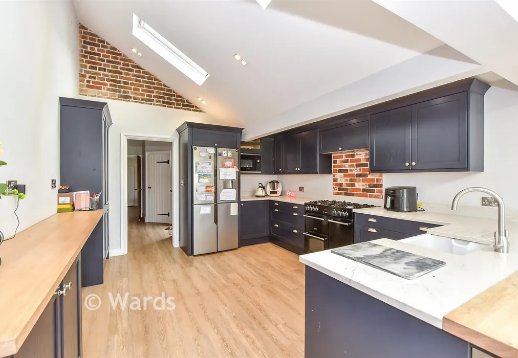 Kitchen Area - Station Road, Headcorn, Ashford, Kent - Wards of Kent