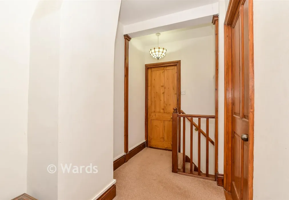 Landing - Station Road, Headcorn, Ashford, Kent - Wards of Kent