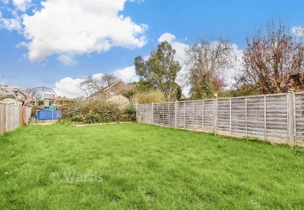 Rear Garden - Station Road, Headcorn, Ashford, Kent - Wards of Kent