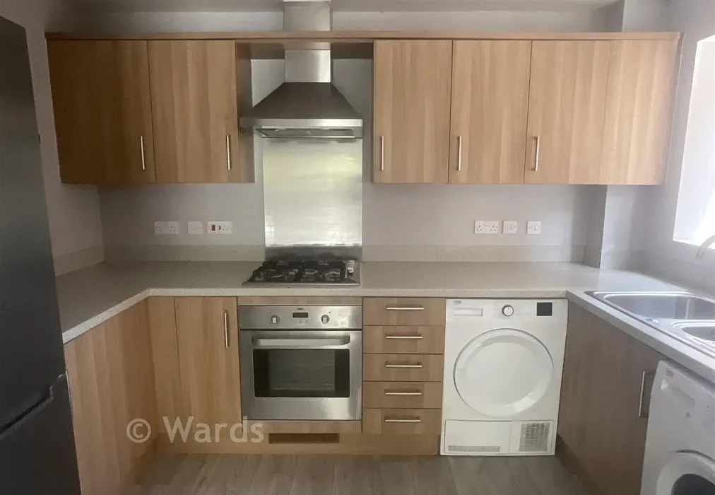 Kitchen - Sealand Drive, Rochester, Kent - Wards of Kent