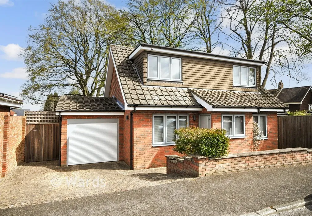 Front - Georgian Way, Wigmore, Gillingham, Kent - Wards of Kent