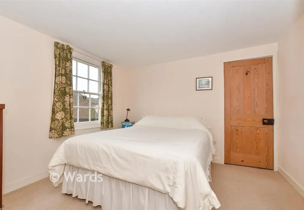 Bedroom 2 - Mill Bank, Headcorn, Ashford, Kent - Wards of Kent