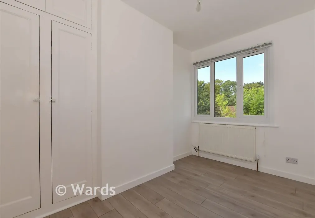 Bedroom 2 - Moncktons Avenue, Maidstone, Kent - Wards of Kent