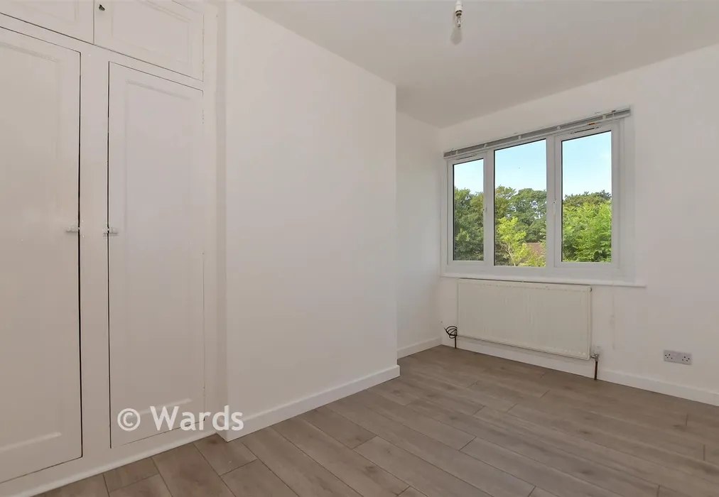 Bedroom 2 - Moncktons Avenue, Maidstone, Kent - Wards of Kent