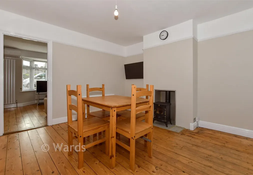 Dining Area - Moncktons Avenue, Maidstone, Kent - Wards of Kent