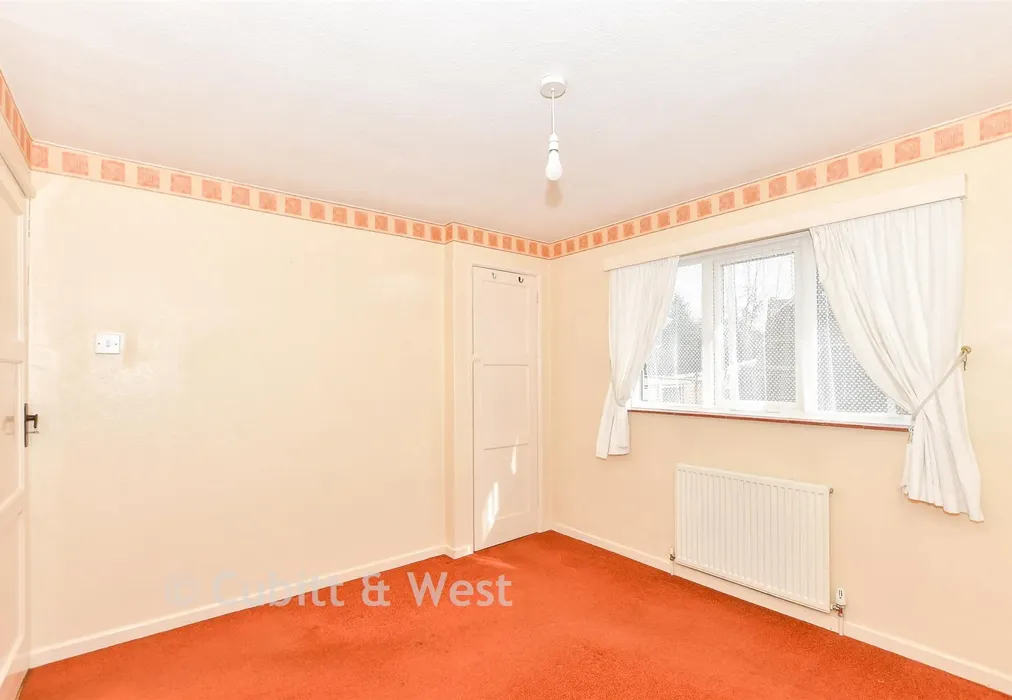 Bedroom 3 - Manor Way, Uckfield, East Sussex - Wards of Kent