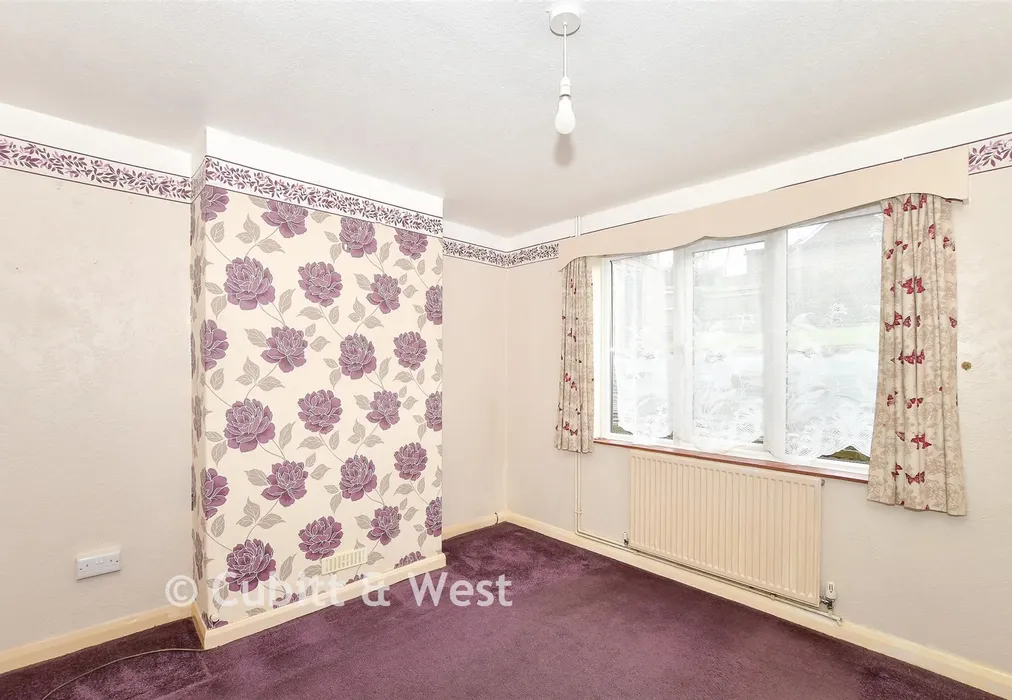 Lounge - Manor Way, Uckfield, East Sussex - Wards of Kent
