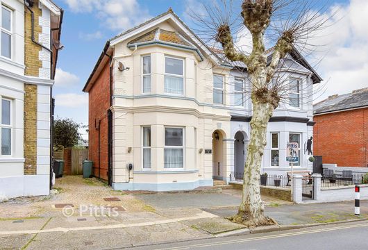 Station Avenue, Sandown, Isle of Wight - Wards of Kent