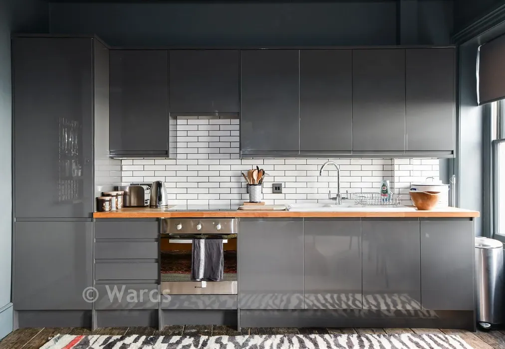 Kitchen - Wellington Crescent, Ramsgate, Kent - Wards of Kent
