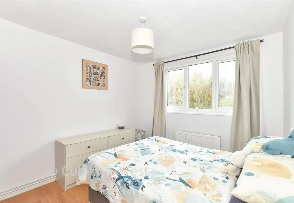 Bedroom - London Road, Patcham, Brighton, East Sussex - Wards of Kent