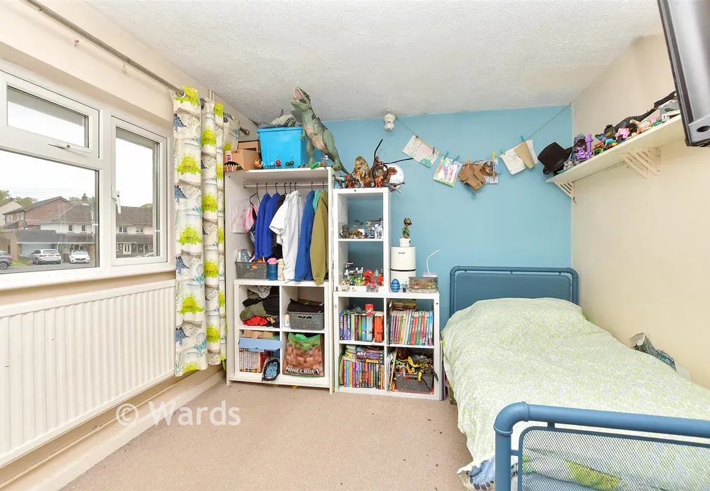Bedroom 2 - Duchess Of Kent Drive, Lords Wood, Chatham, Kent - Wards of Kent