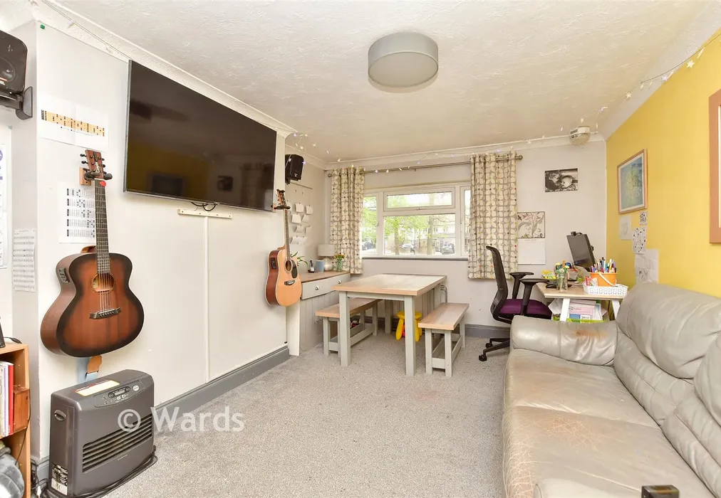 Lounge/Diner - Duchess Of Kent Drive, Lords Wood, Chatham, Kent - Wards of Kent