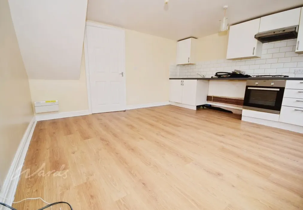 dawes lounge - Dawes Street Gillingham ME7 - Wards of Kent