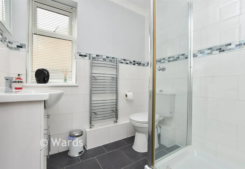 Shower Room - Sandhurst Road, Cliftonville, Margate, Kent - Wards of Kent