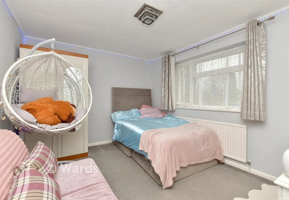 Bedroom 2 - Ellison Way, Rainham, Gillingham, Kent - Wards of Kent