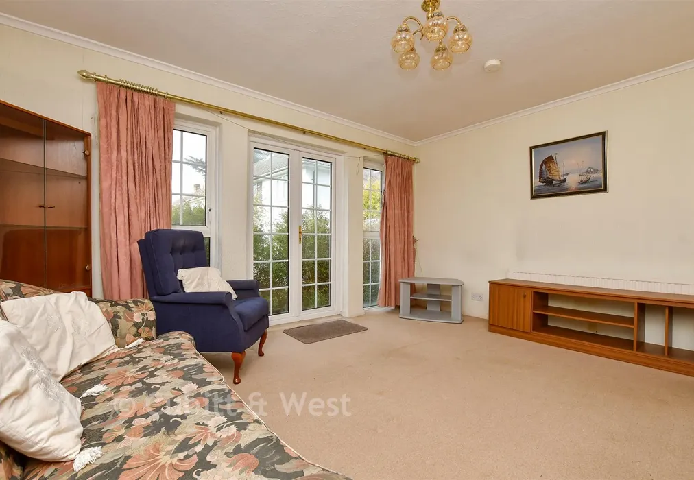 Lounge - Campden Road, South Croydon, Surrey - Wards of Kent