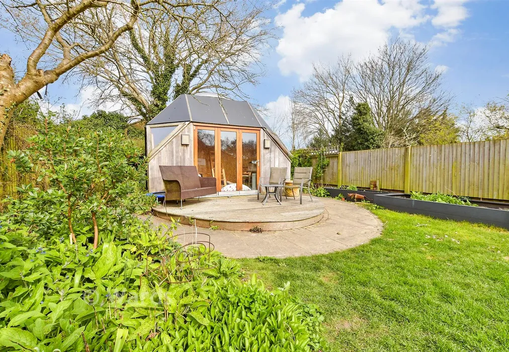 Workshop/Outbuildings - Salisbury Road, Deal, Kent - Wards of Kent
