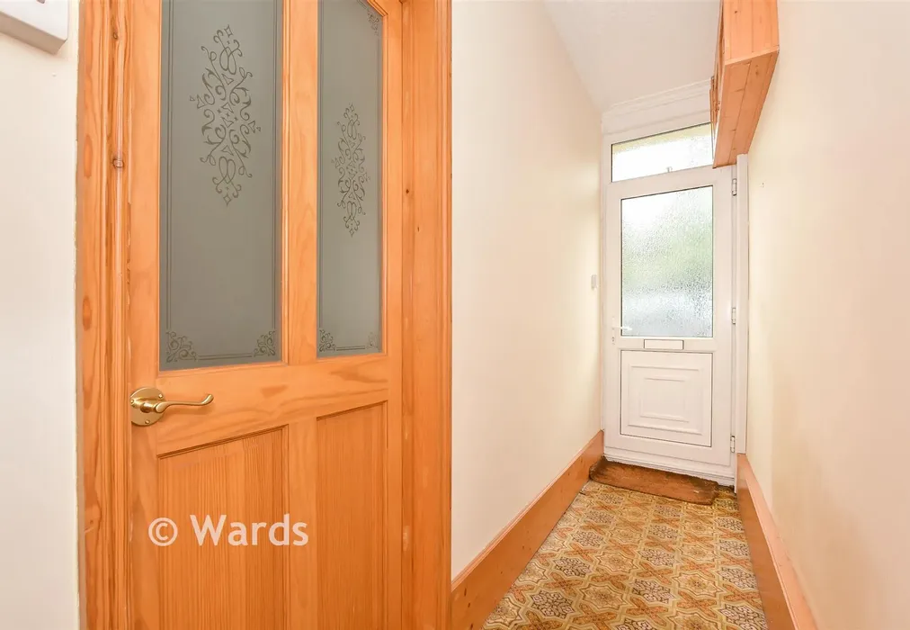Entrance Hall - Clarendon Road, Dover, Kent - Wards of Kent