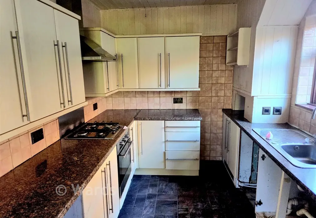 Kitchen - Clarendon Street, Herne Bay, Kent - Wards of Kent