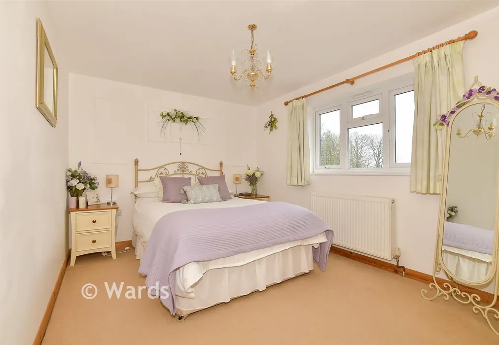 Bedroom 2 - Bladbean, Canterbury, Kent - Wards of Kent