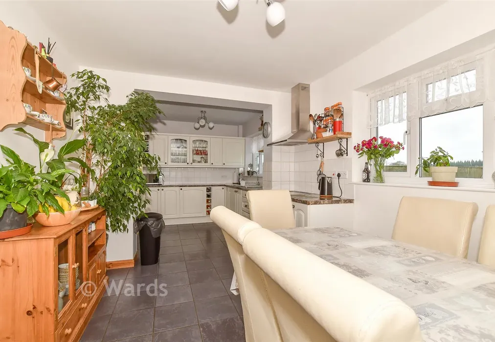 Dining Area - Bladbean, Canterbury, Kent - Wards of Kent
