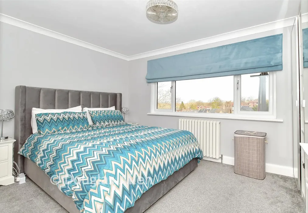 Bedroom 1 - Chingford Lane, Woodford Green, Essex - Wards of Kent