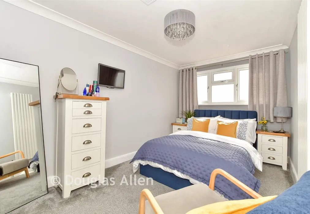 Bedroom 2 - Chingford Lane, Woodford Green, Essex - Wards of Kent