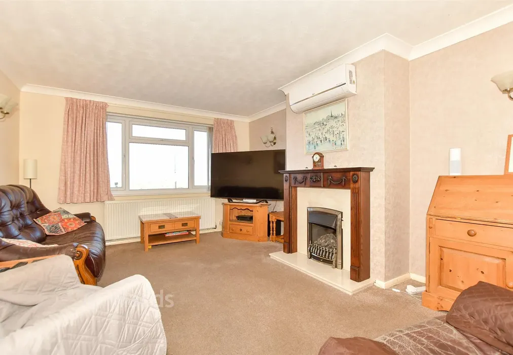 Lounge - Coast Drive, Lydd-On-Sea, Romney Marsh, Kent - Wards of Kent