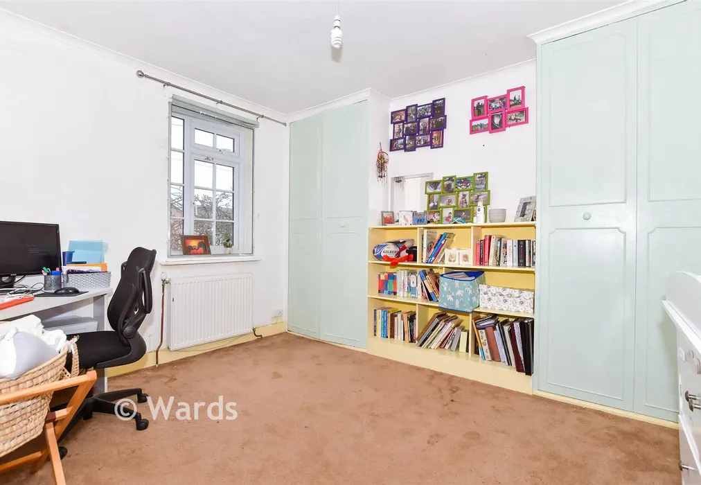 Bedroom 3 - Maidstone Road, Paddock Wood, Kent - Wards of Kent