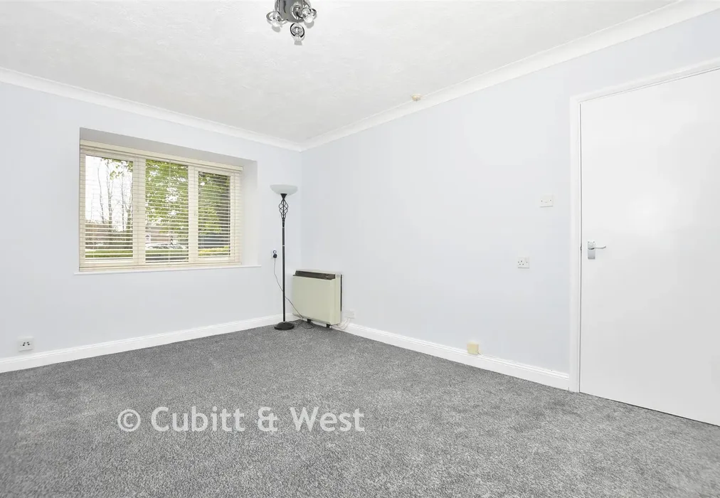 Lounge - Brighton Road, Crawley, West Sussex - Wards of Kent