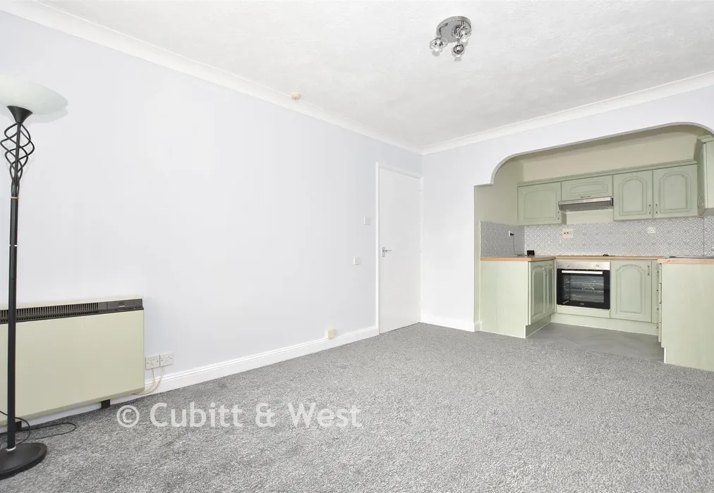 Lounge - Brighton Road, Crawley, West Sussex - Wards of Kent