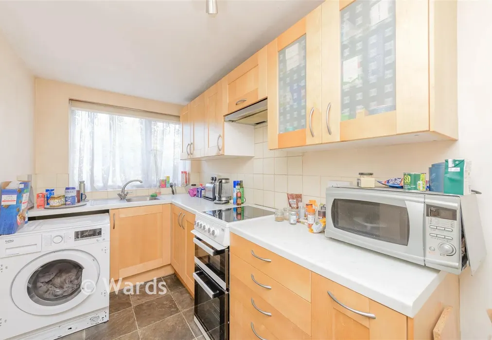 Kitchen - Highfield Road, Dartford, Kent - Wards of Kent