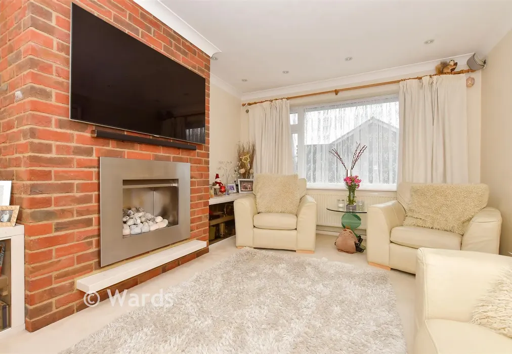 Lounge - Cedar Road, Sturry, Canterbury, Kent - Wards of Kent