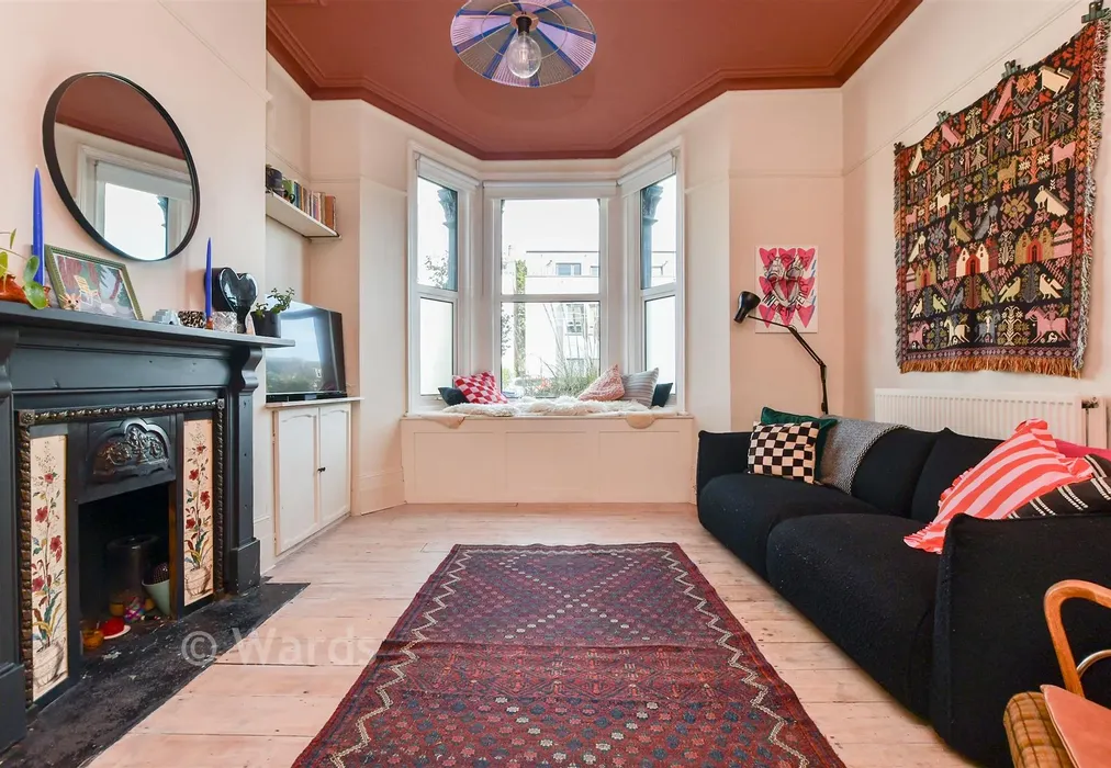 Lounge - Sweyn Road, Cliftonville, Margate, Kent - Wards of Kent
