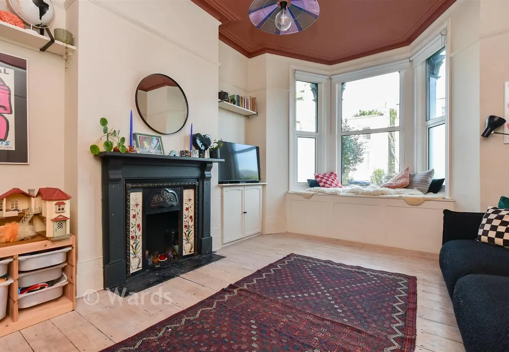 Lounge - Sweyn Road, Cliftonville, Margate, Kent - Wards of Kent